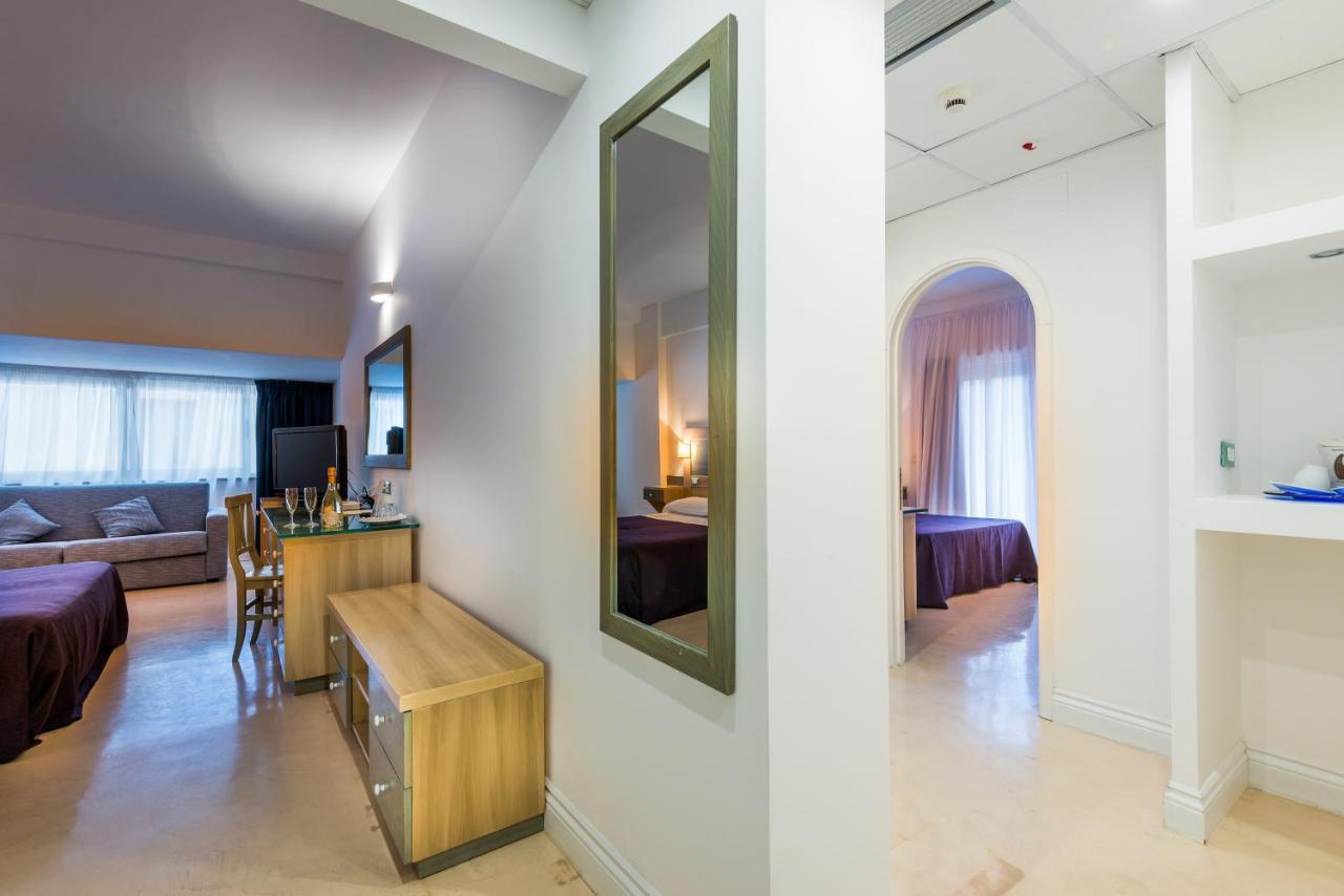 Summit Hotel ガエータ エクステリア 写真